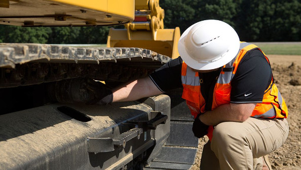 Used Doosan DX300 Excavator 151kw rated power 1.3m³ bucket capacity short working hours 13